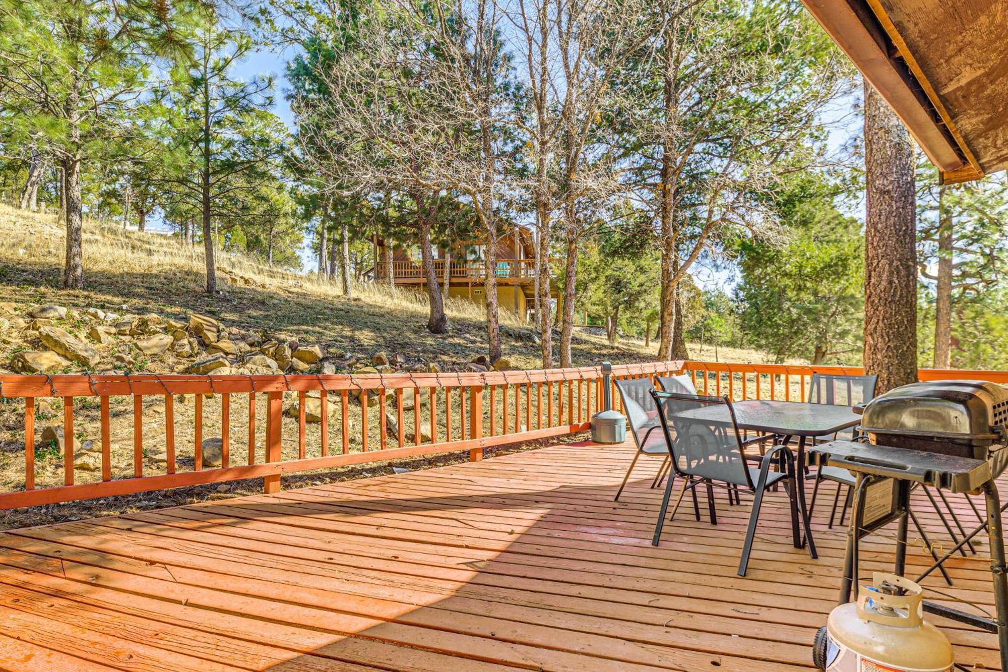 Quiet Ruidoso Getaway About 18 Mi To Ski Apache! Exterior photo